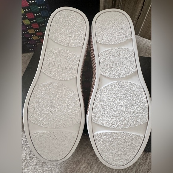 Bernie Mev Gardenia Blush Rose Gold Sneakers - Picture 5 of 8